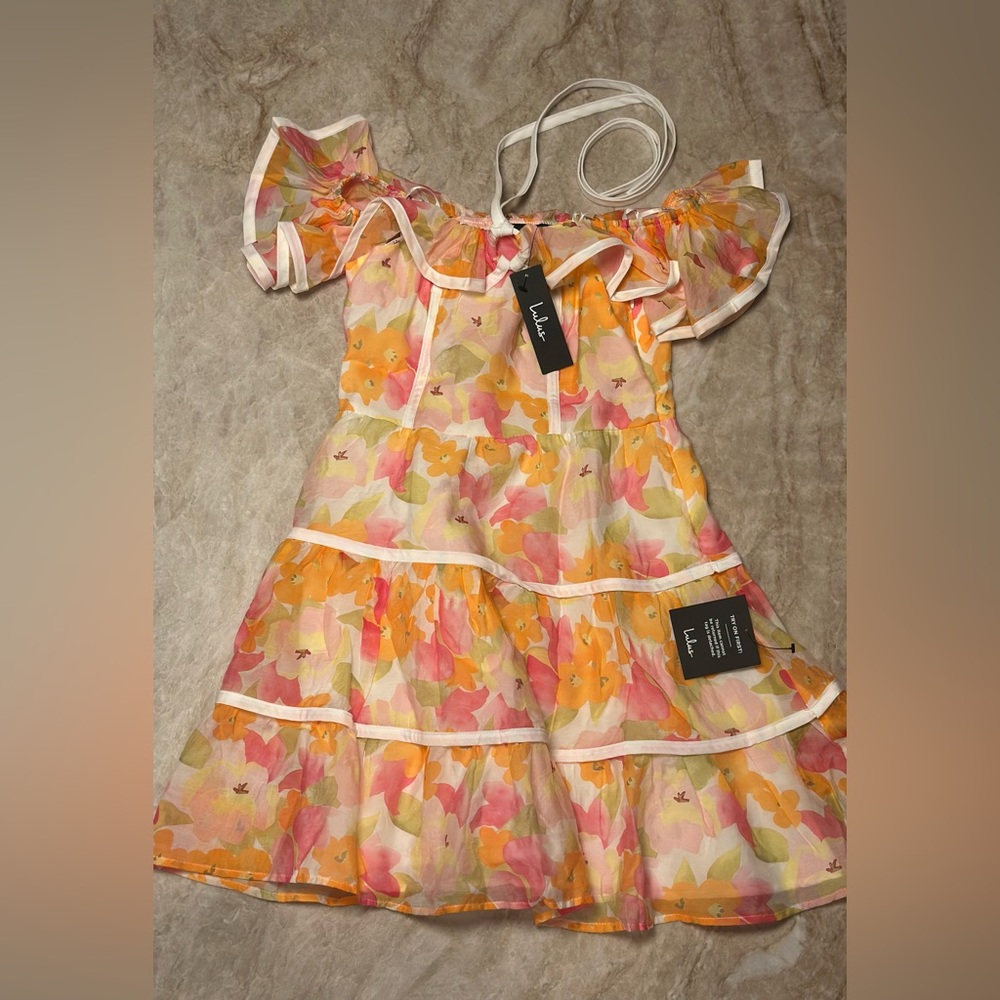 Lulus | NWT Ivory Floral Halter Cold-Shoulder Mini Dress - Picture 3 of 4
